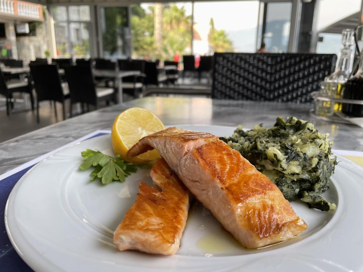 Hotel Azzurro Χέρτσεγκ Νόβι Εξωτερικό φωτογραφία