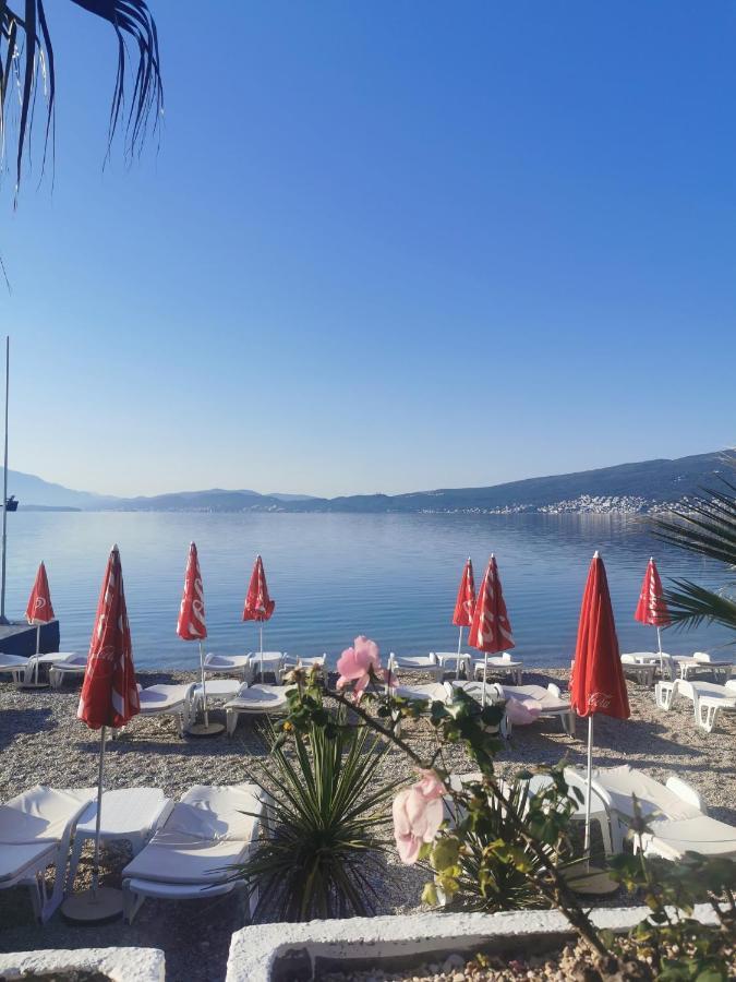 Hotel Azzurro Χέρτσεγκ Νόβι Εξωτερικό φωτογραφία