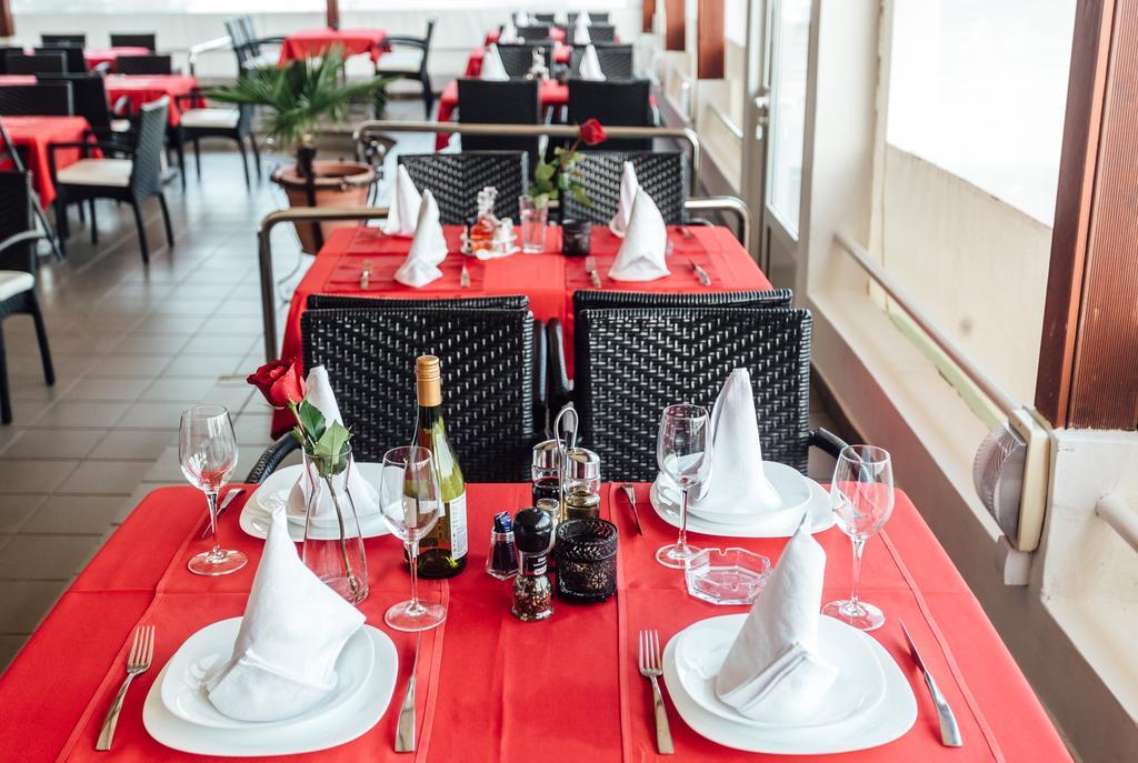 Hotel Azzurro Χέρτσεγκ Νόβι Εξωτερικό φωτογραφία