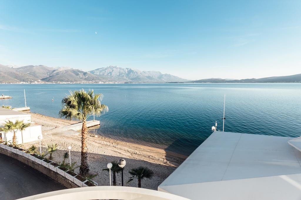 Hotel Azzurro Χέρτσεγκ Νόβι Εξωτερικό φωτογραφία