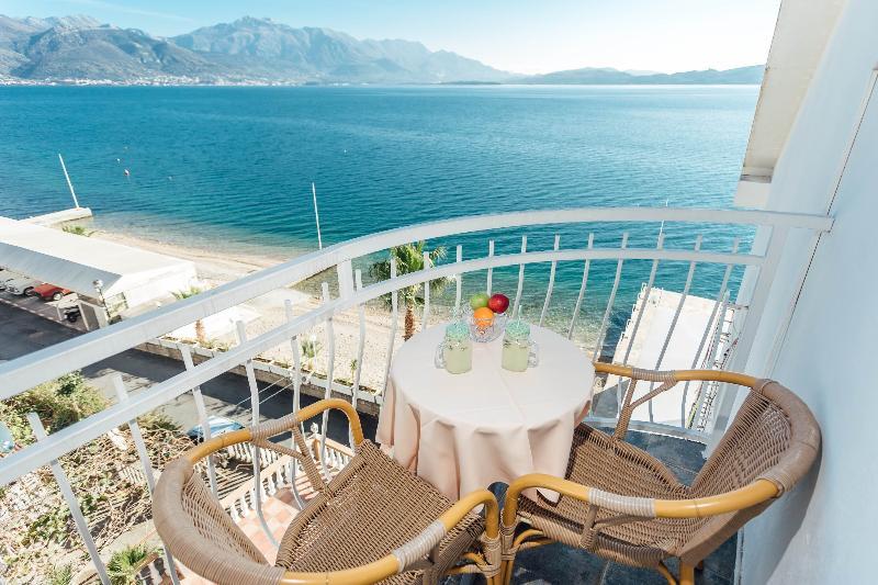 Hotel Azzurro Χέρτσεγκ Νόβι Εξωτερικό φωτογραφία