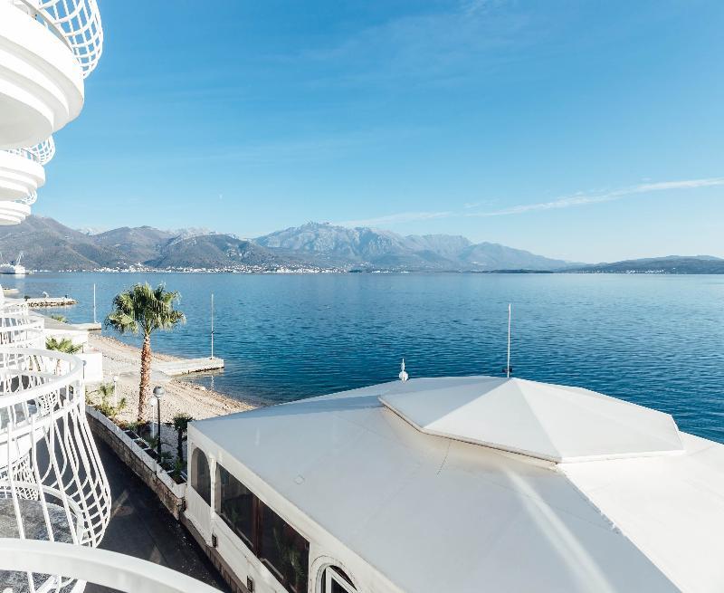 Hotel Azzurro Χέρτσεγκ Νόβι Εξωτερικό φωτογραφία